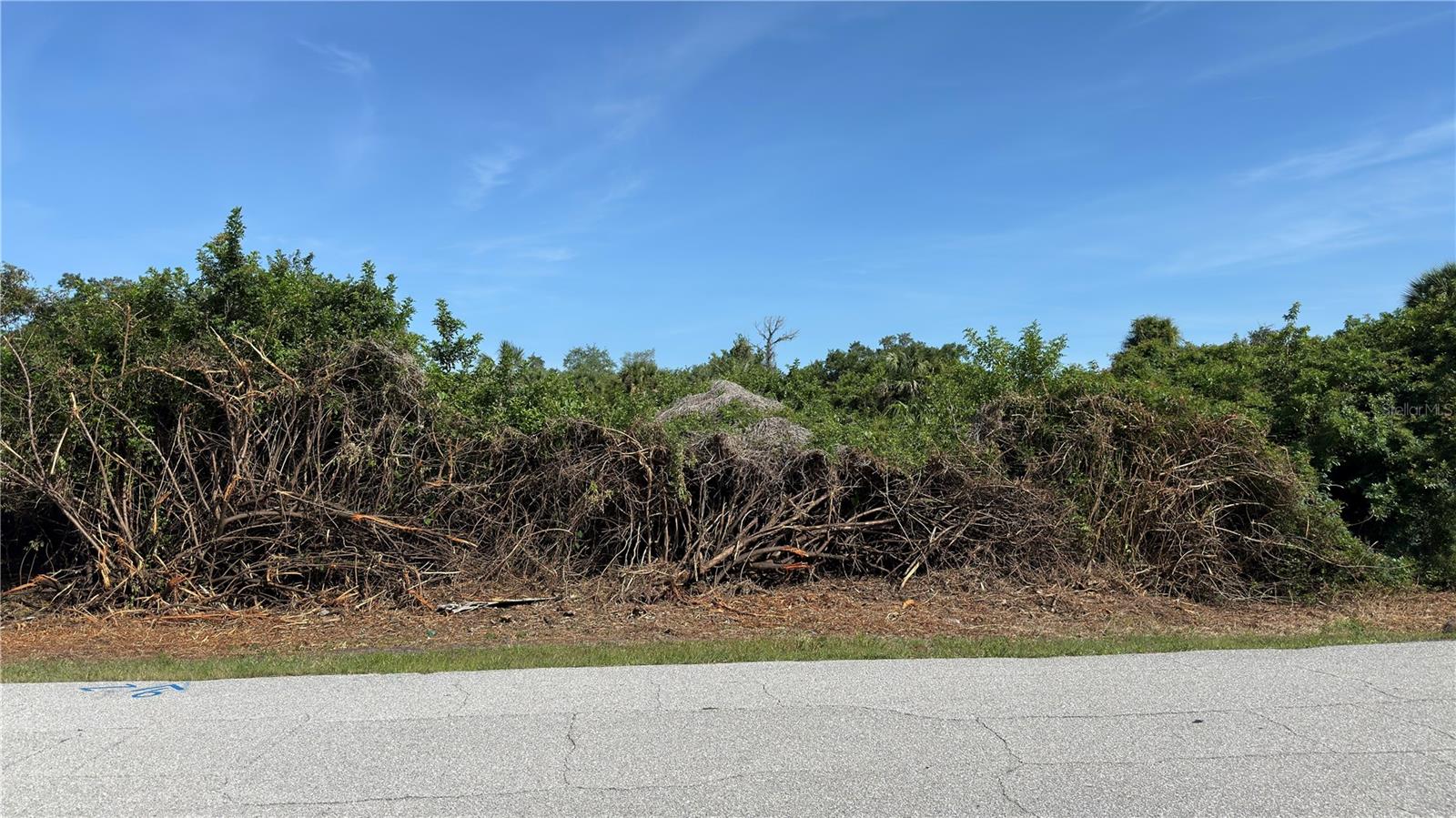 7432 MEMORIAL DR, PORT CHARLOTTE, FL, 33981
