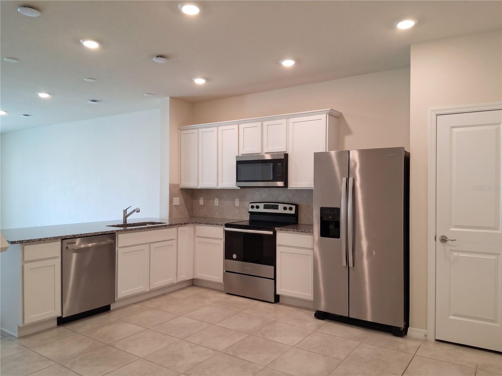 4556 SPARKLING SHELL AVE, KISSIMMEE, FL, 34746