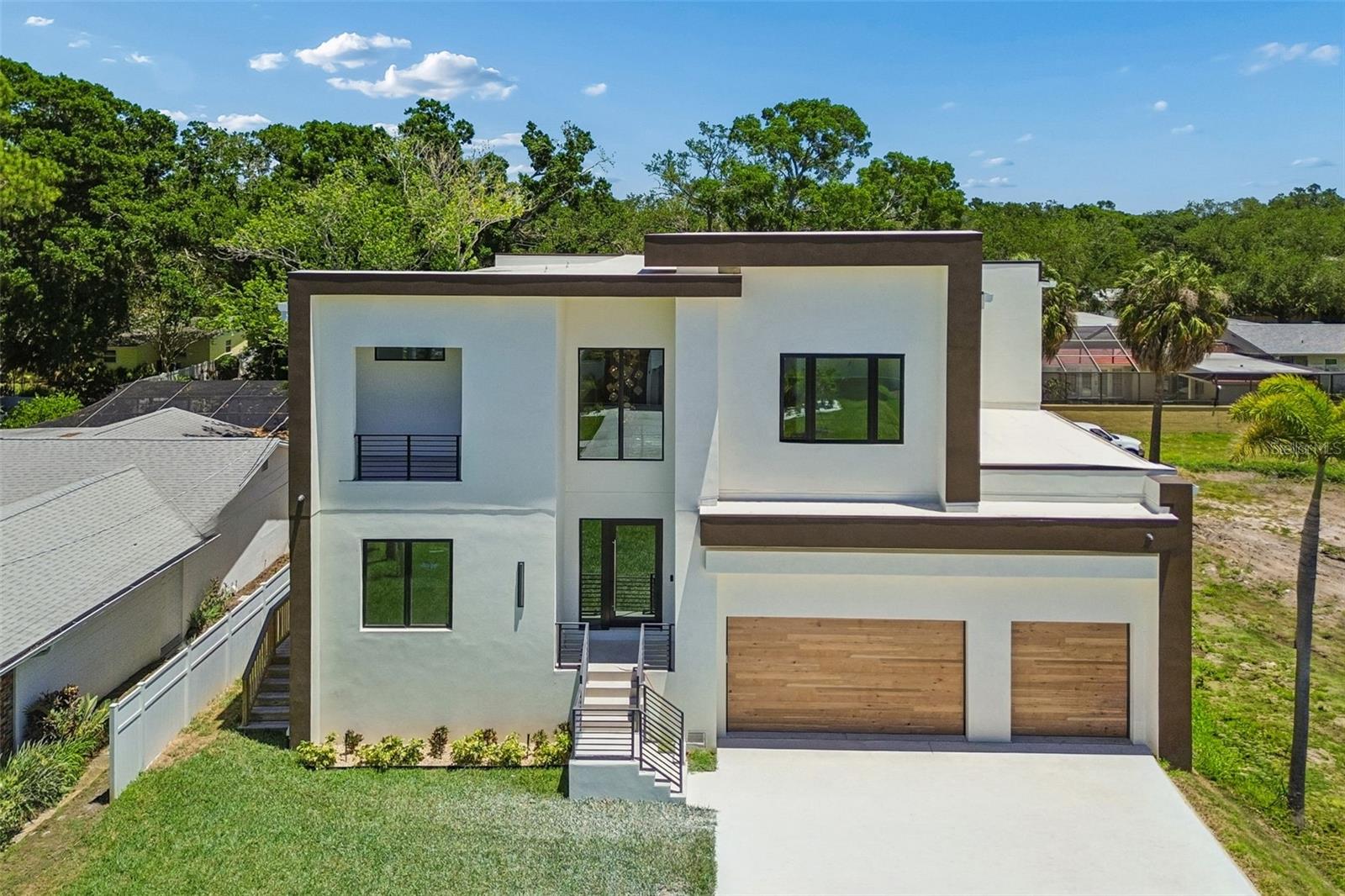 206 S TREASURE DR, TAMPA, FL, 33609