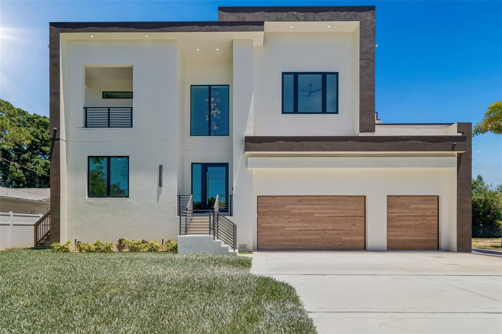 206 S TREASURE DR, TAMPA, FL, 33609