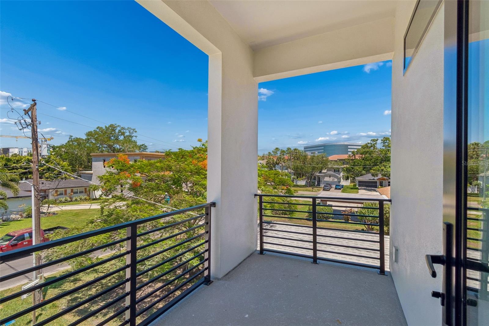 206 S TREASURE DR, TAMPA, FL, 33609