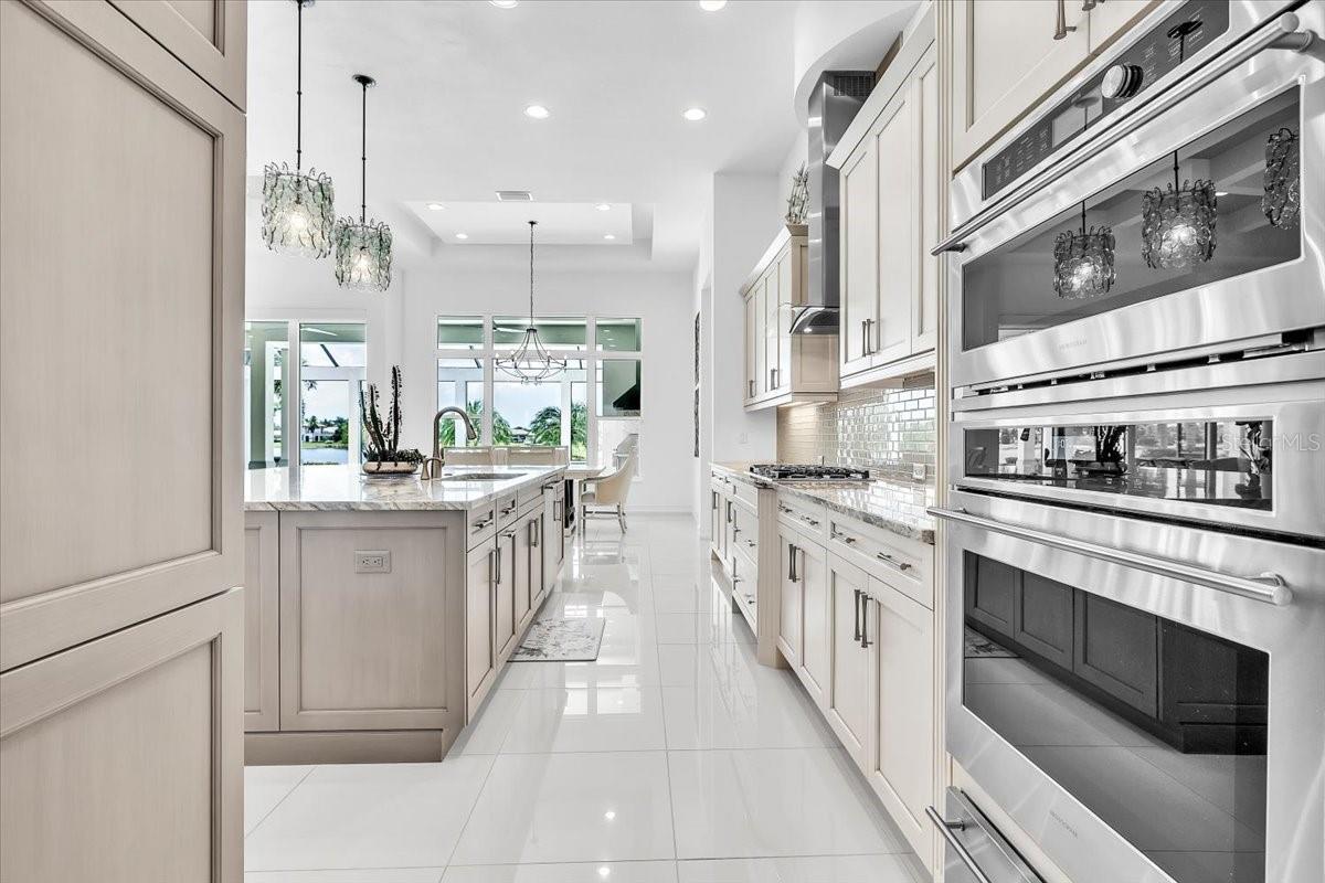 16306 DAYSAILOR TRL, LAKEWOOD RANCH, FL, 34202