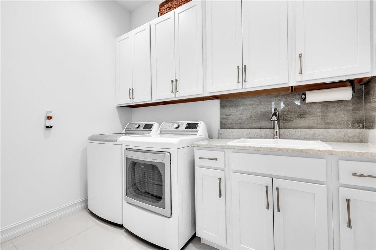 16306 DAYSAILOR TRL, LAKEWOOD RANCH, FL, 34202