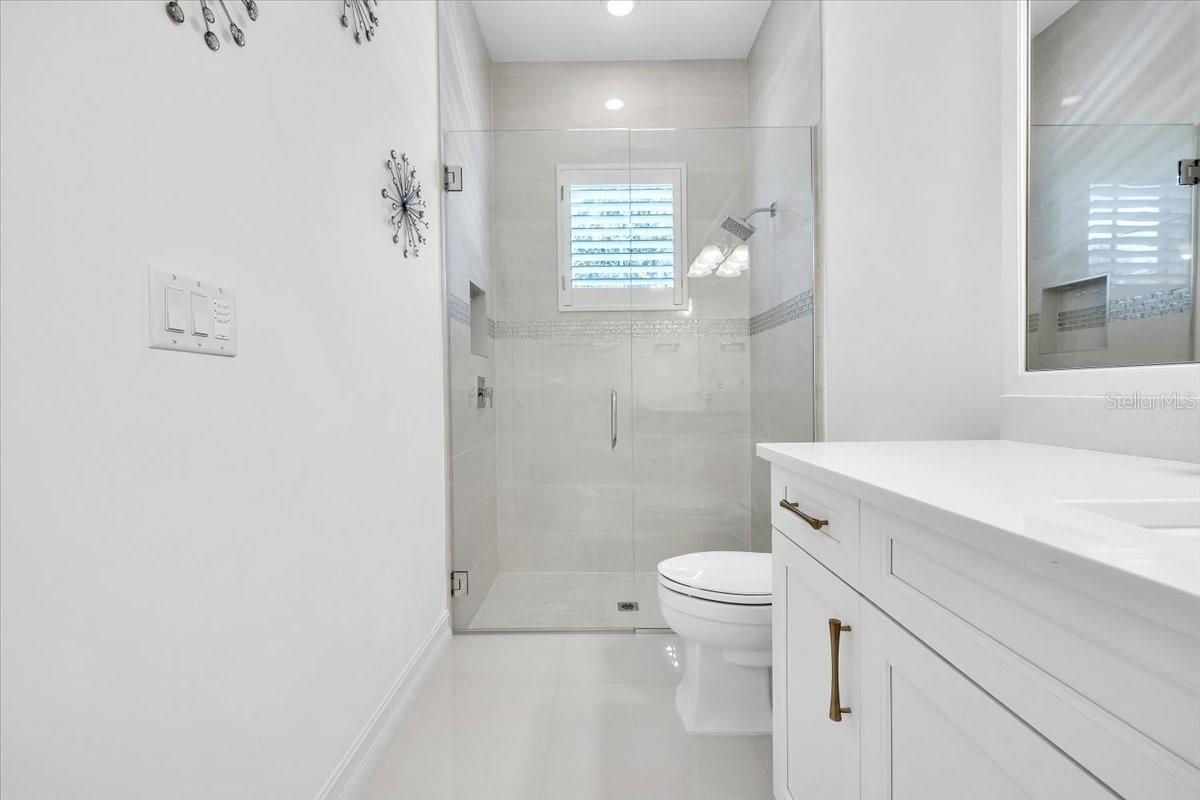 16306 DAYSAILOR TRL, LAKEWOOD RANCH, FL, 34202