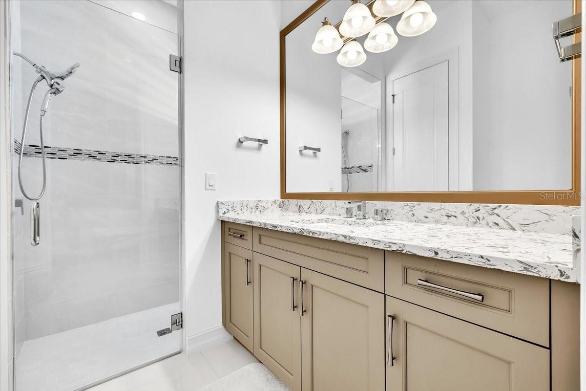 16306 DAYSAILOR TRL, LAKEWOOD RANCH, FL, 34202