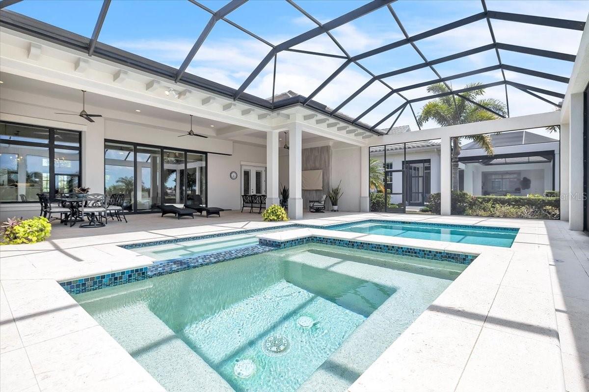 16306 DAYSAILOR TRL, LAKEWOOD RANCH, FL, 34202