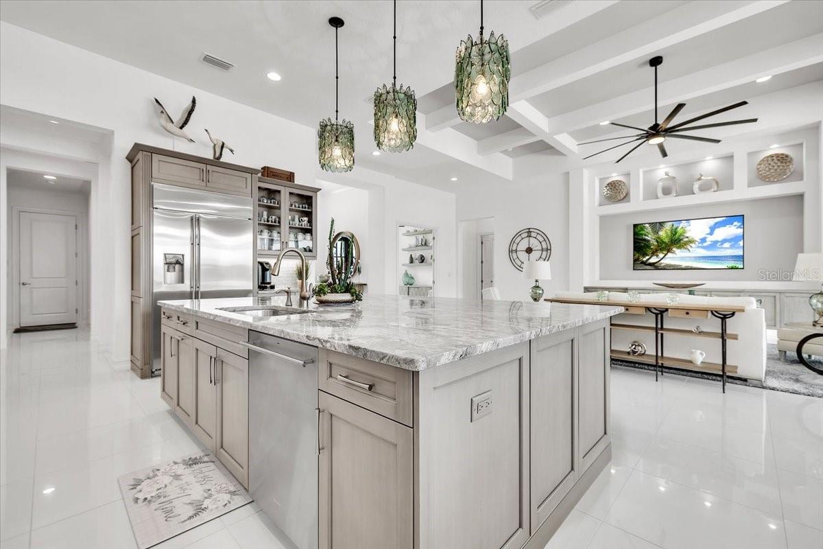 16306 DAYSAILOR TRL, LAKEWOOD RANCH, FL, 34202