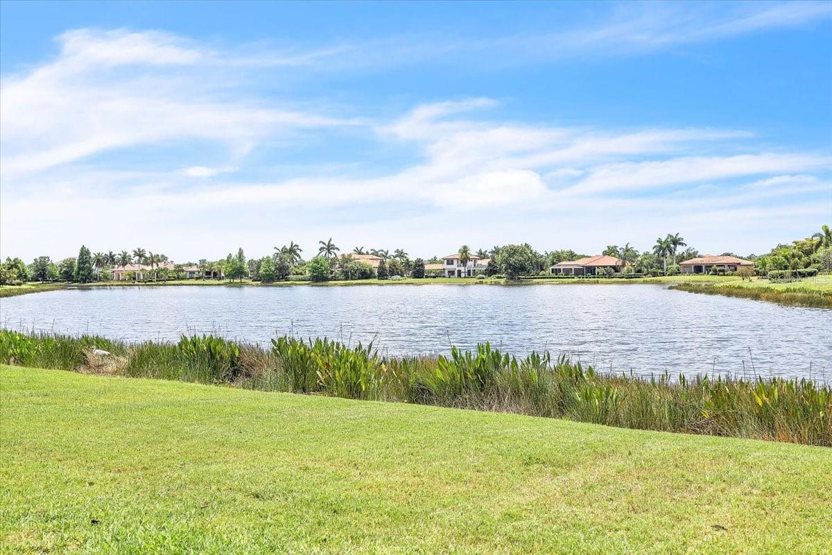16306 DAYSAILOR TRL, LAKEWOOD RANCH, FL, 34202