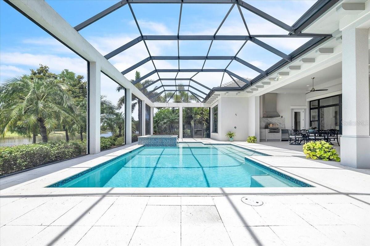 16306 DAYSAILOR TRL, LAKEWOOD RANCH, FL, 34202