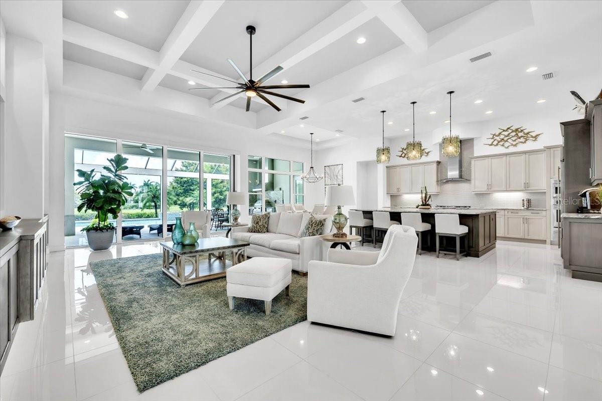 16306 DAYSAILOR TRL, LAKEWOOD RANCH, FL, 34202
