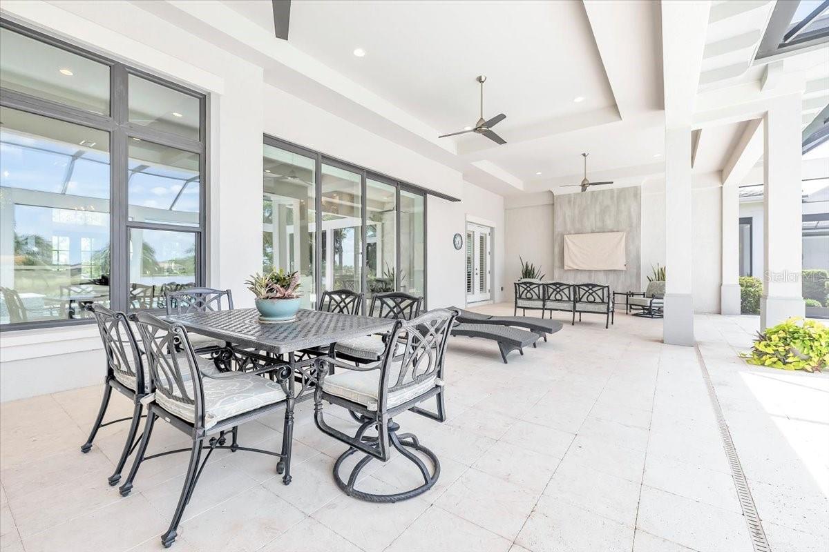 16306 DAYSAILOR TRL, LAKEWOOD RANCH, FL, 34202