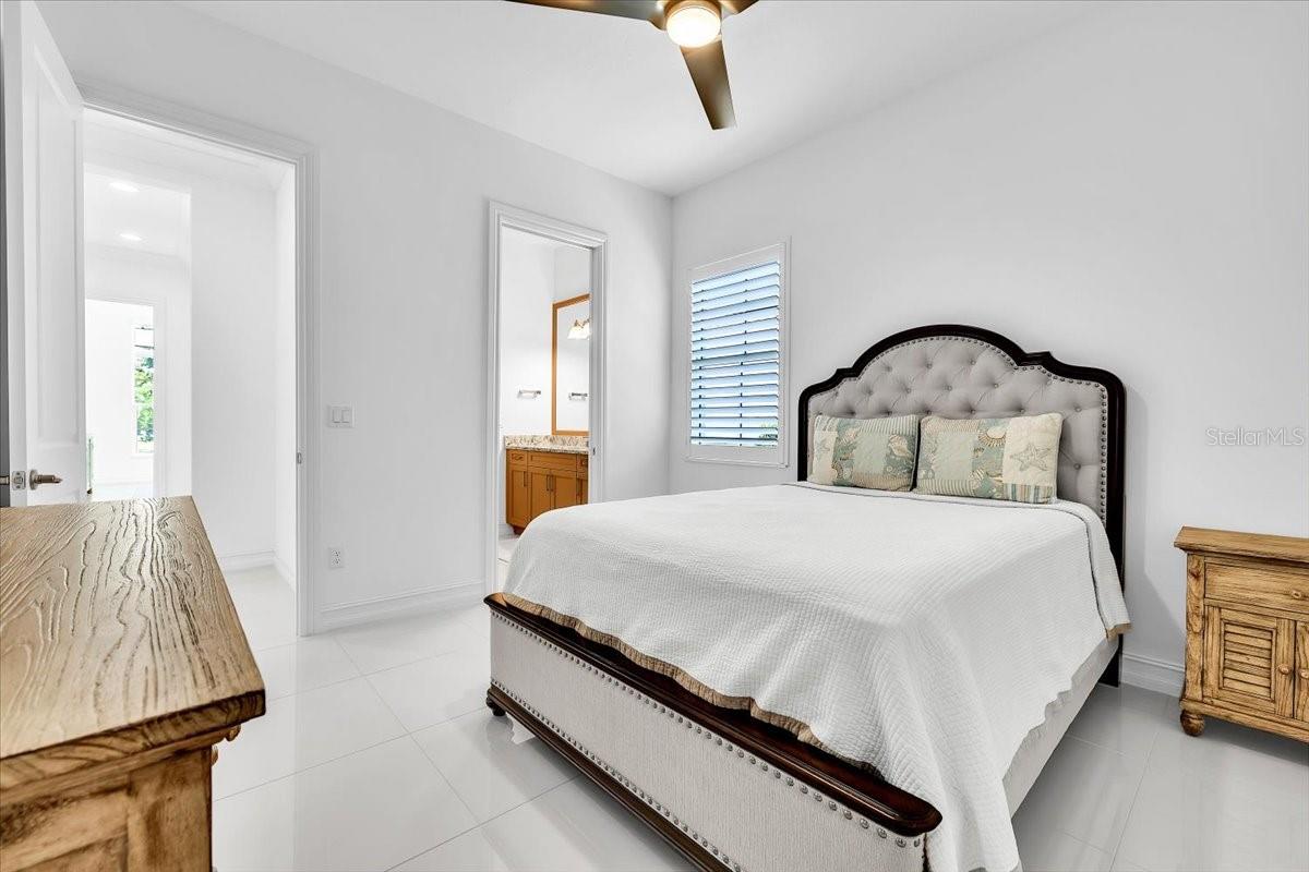 16306 DAYSAILOR TRL, LAKEWOOD RANCH, FL, 34202