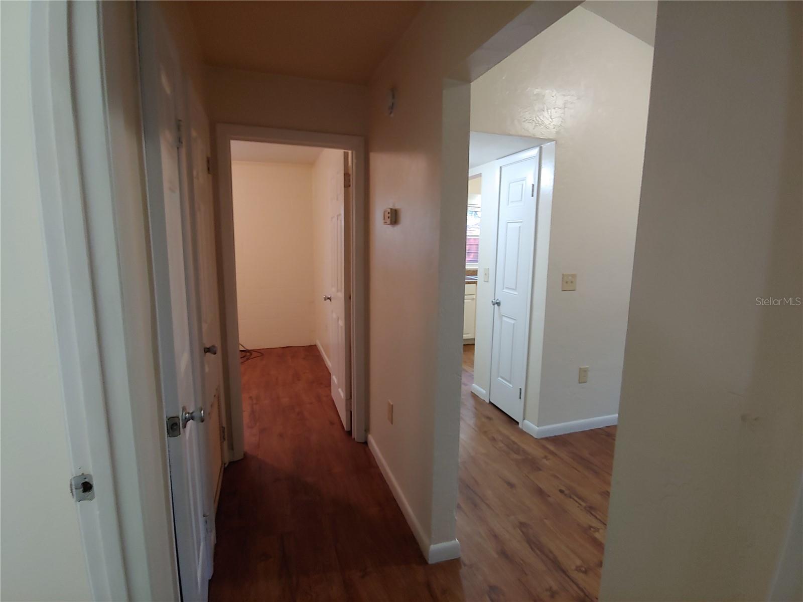208 NE 7 PL #A, MICANOPY, FL, 32667