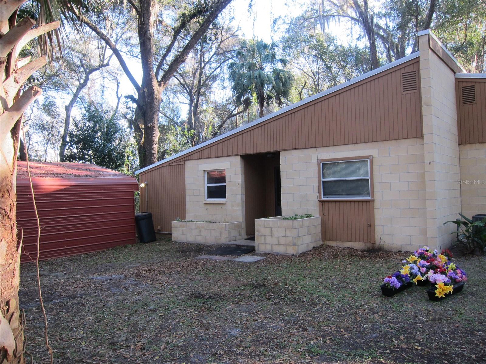 208 NE 7 PL #A, MICANOPY, FL, 32667