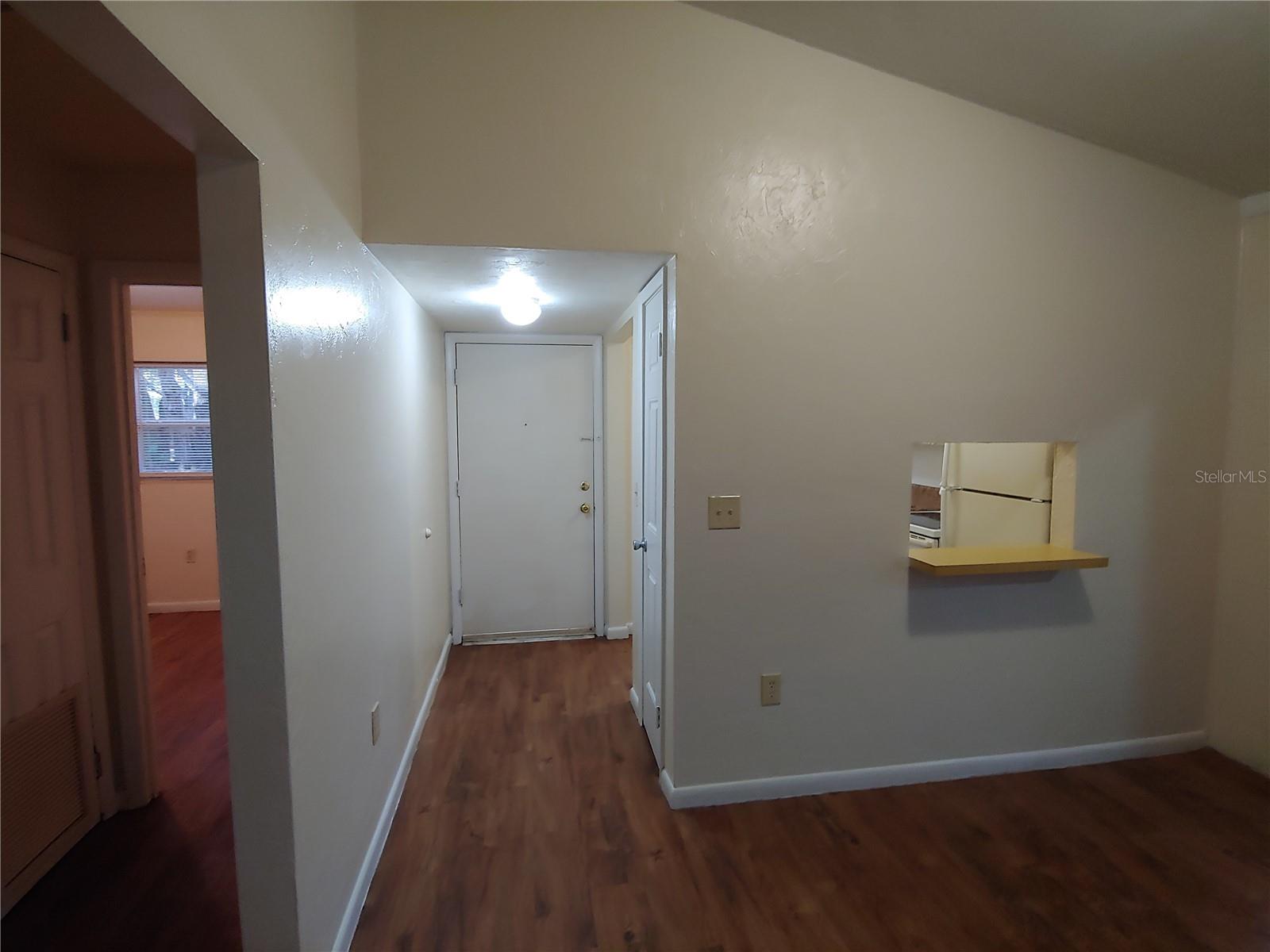 208 NE 7 PL #A, MICANOPY, FL, 32667