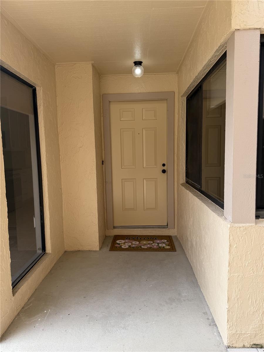 2004 LONGPOINTE CIR, VENICE, FL, 34293