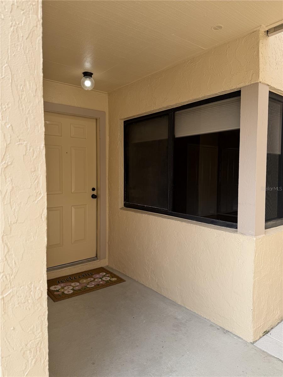 2004 LONGPOINTE CIR, VENICE, FL, 34293