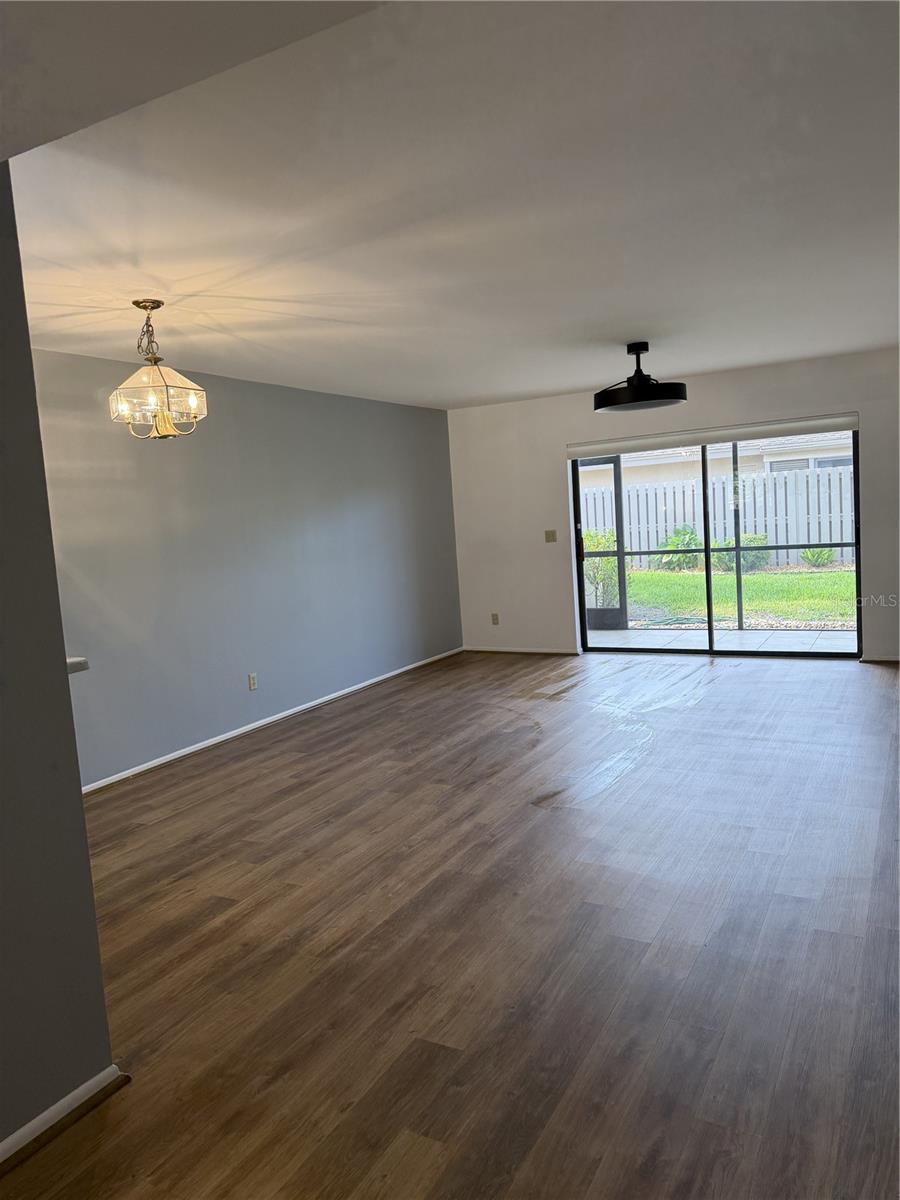 2004 LONGPOINTE CIR, VENICE, FL, 34293