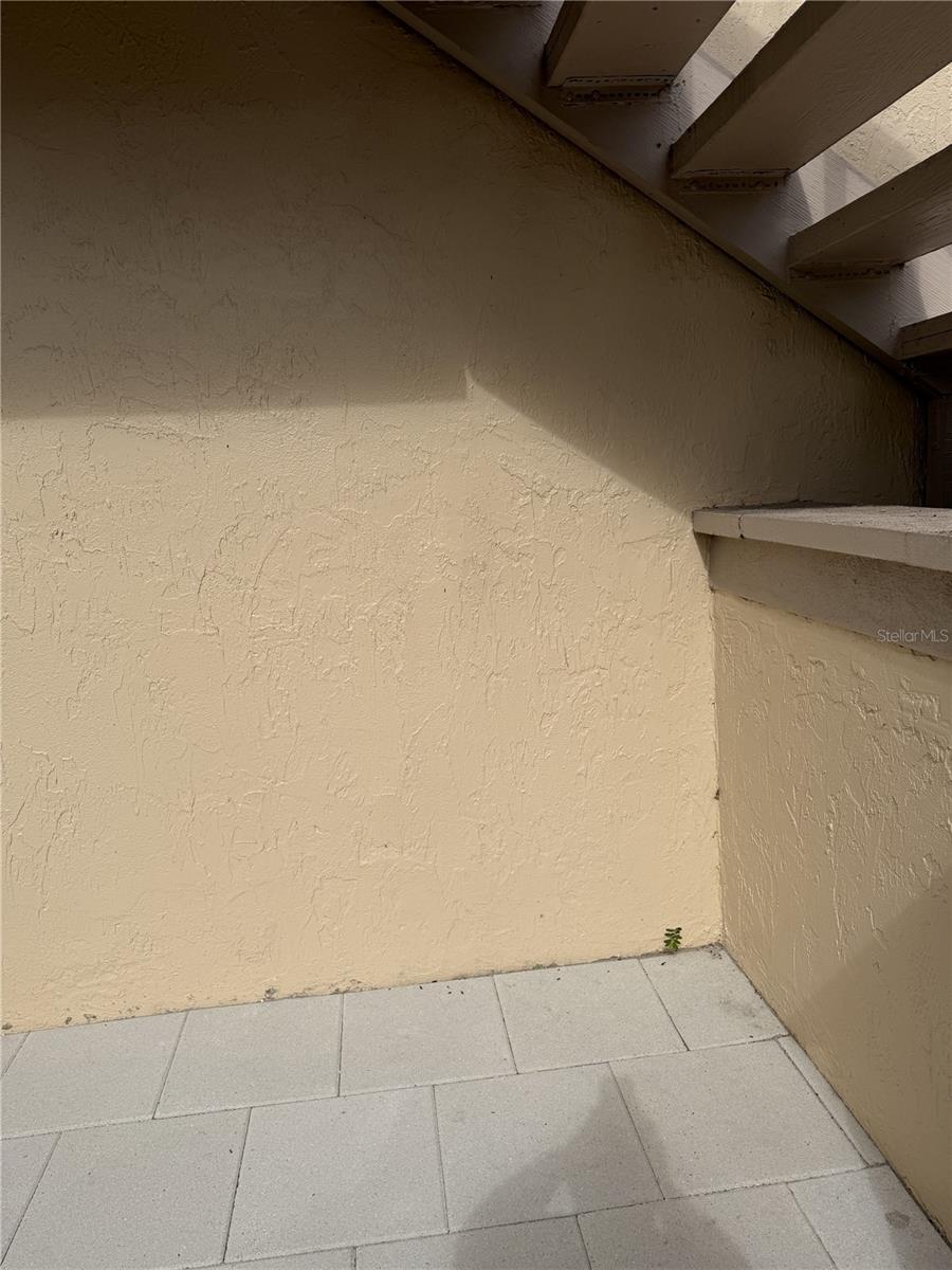 2004 LONGPOINTE CIR, VENICE, FL, 34293