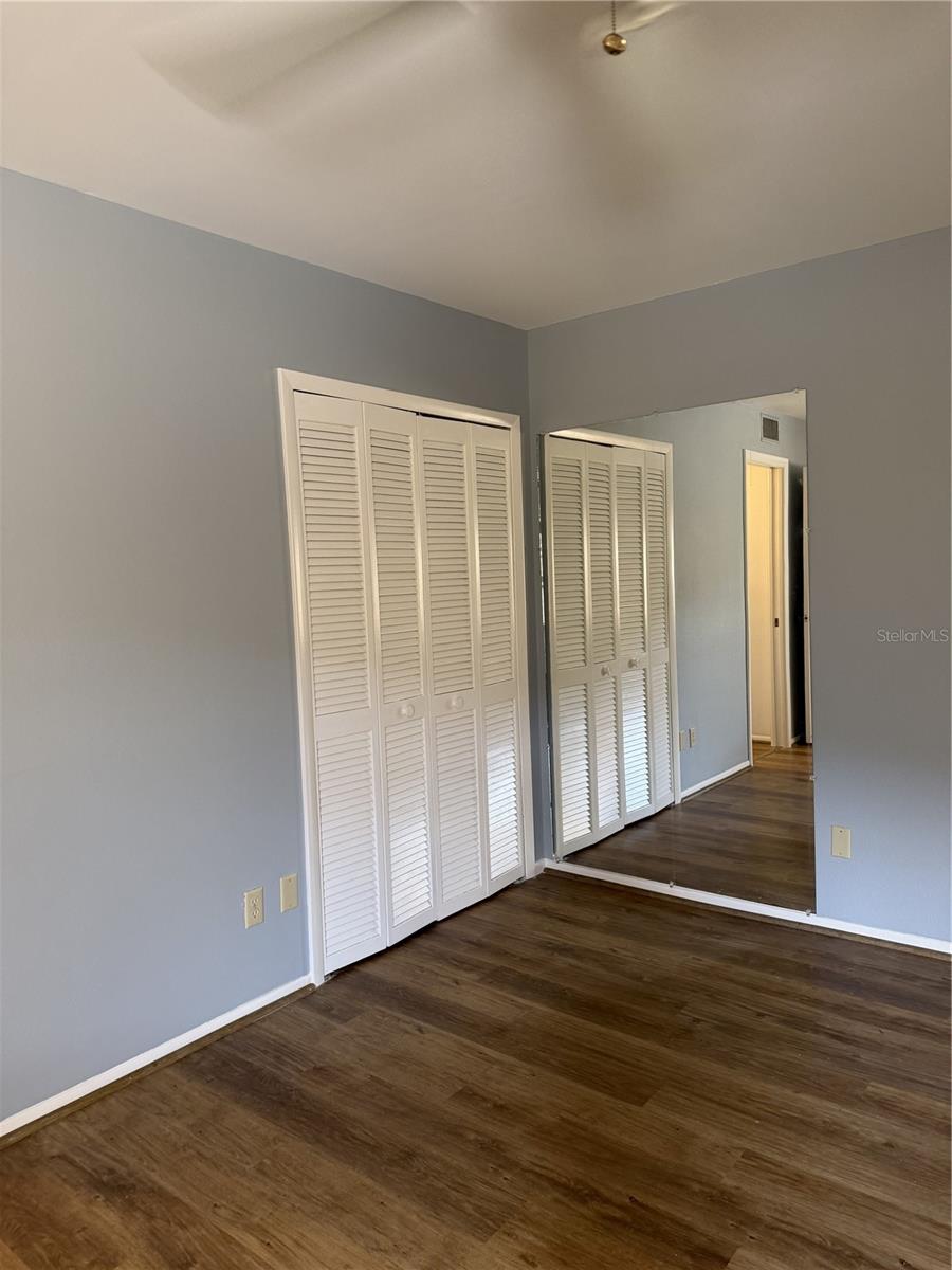 2004 LONGPOINTE CIR, VENICE, FL, 34293