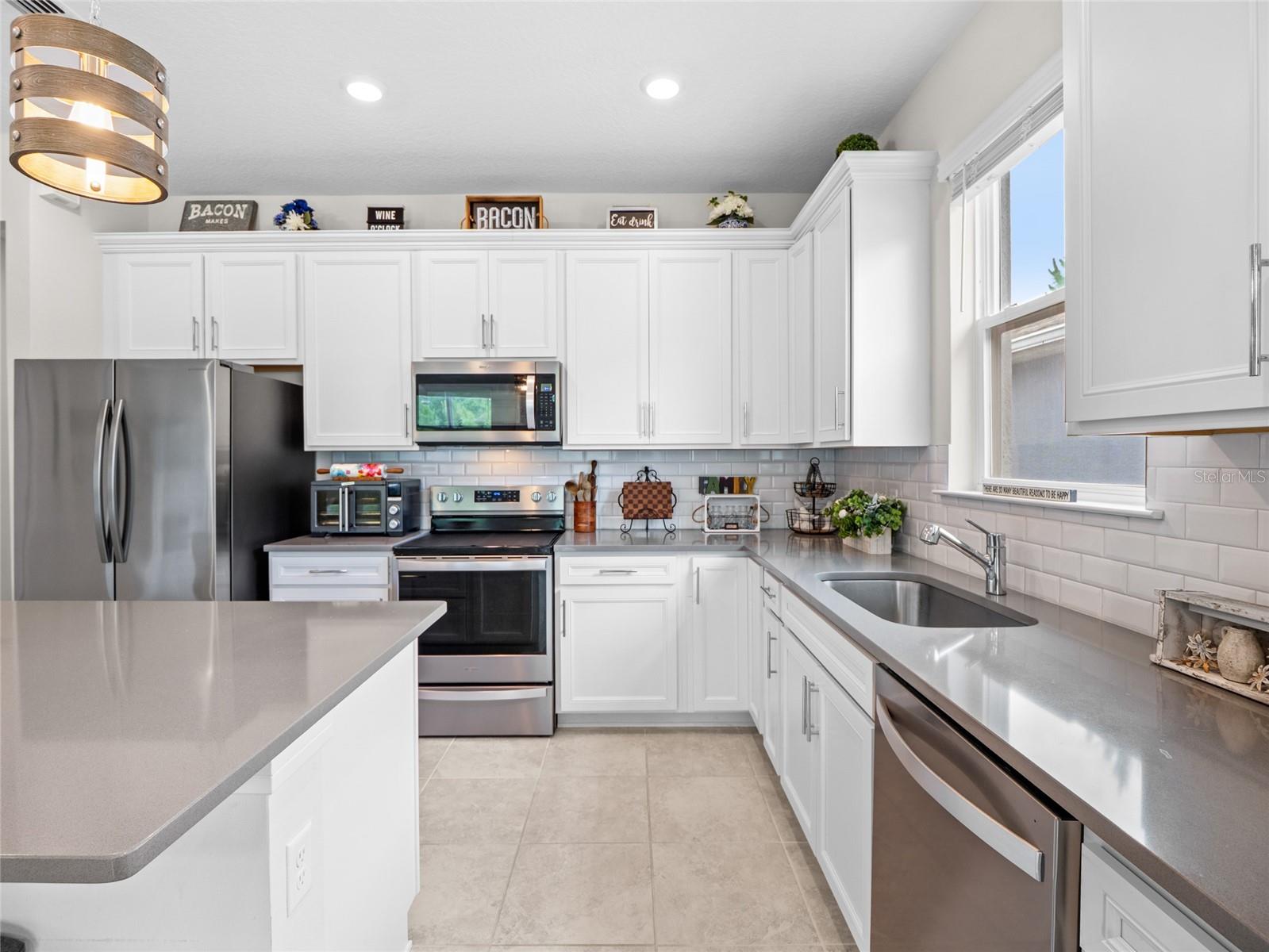 2209 CANOPY TERRACE BLVD, DELAND, FL, 32724