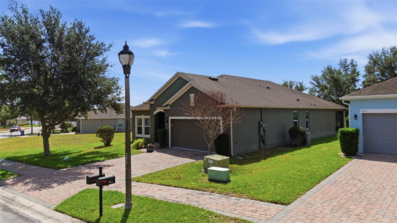 133 LAKESHORE DR, DAVENPORT, FL, 33837