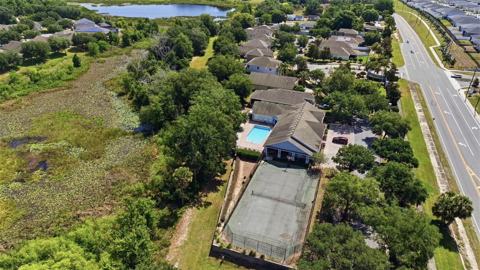 133 LAKESHORE DR, DAVENPORT, FL, 33837