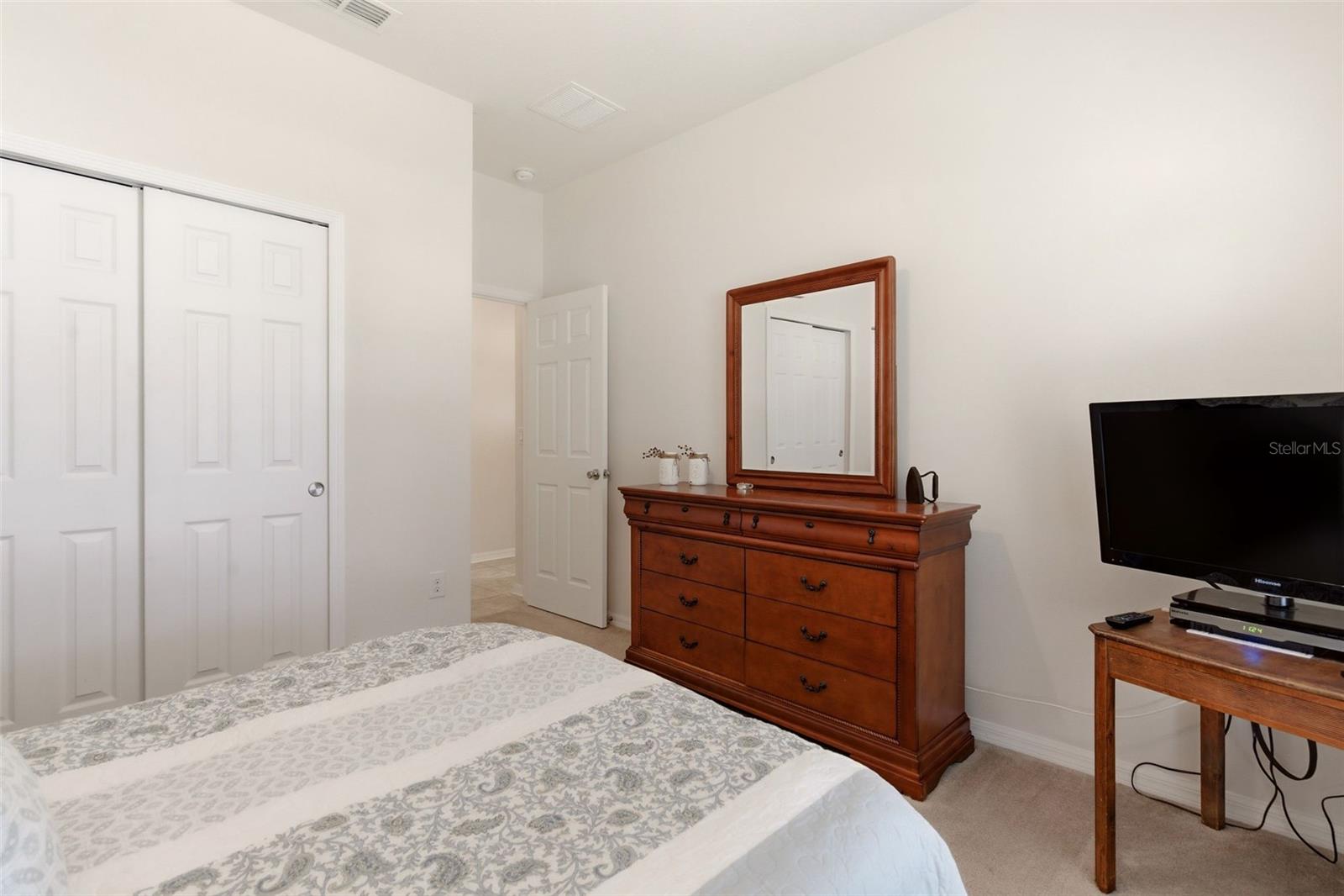 133 LAKESHORE DR, DAVENPORT, FL, 33837