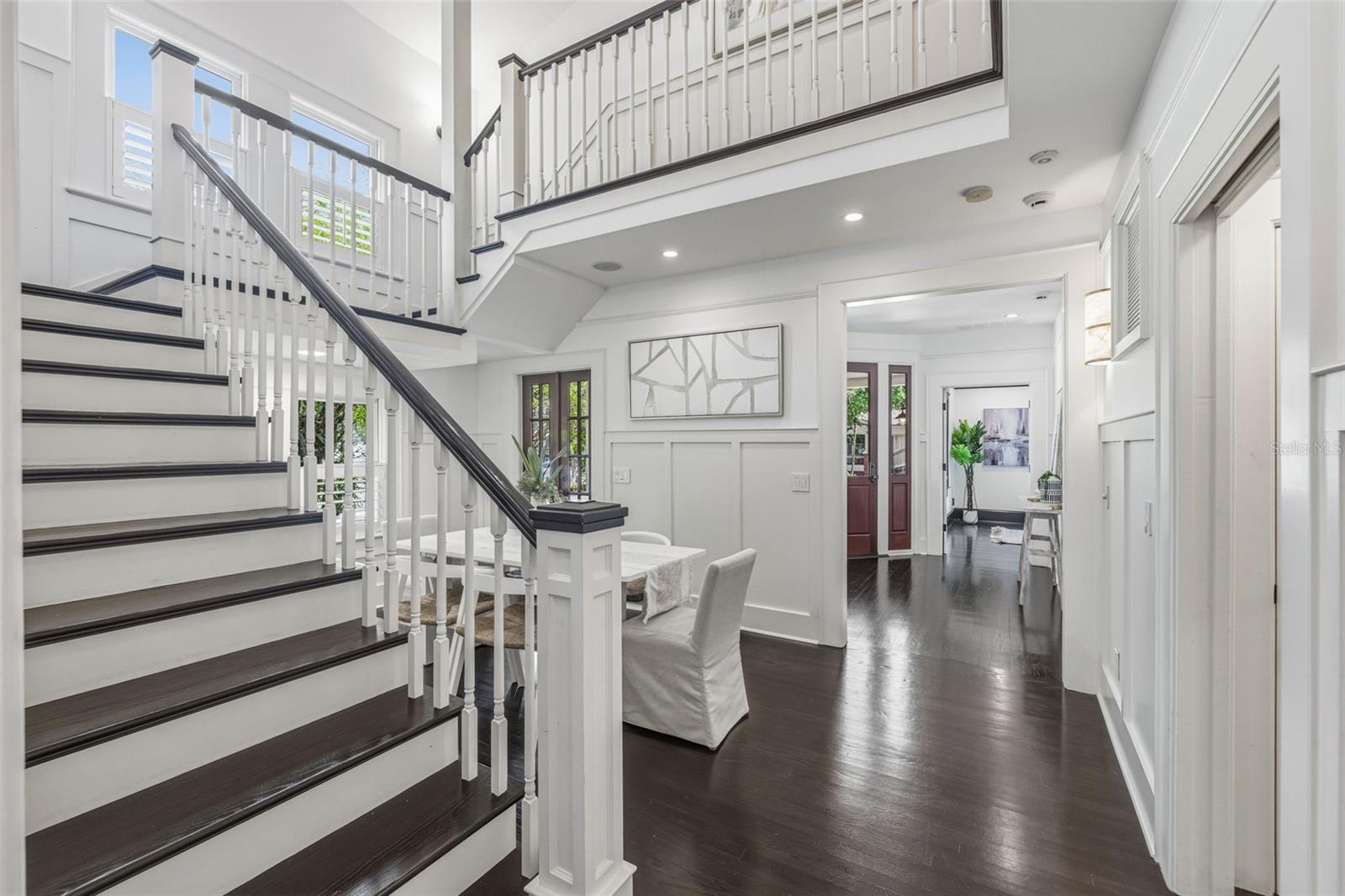 1811 W HILLS AVE, TAMPA, FL, 33606