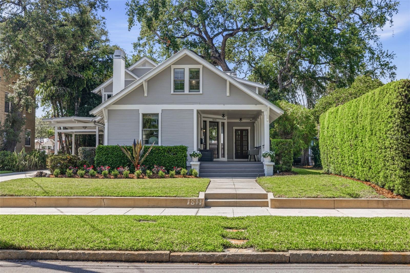 1811 W HILLS AVE, TAMPA, FL, 33606