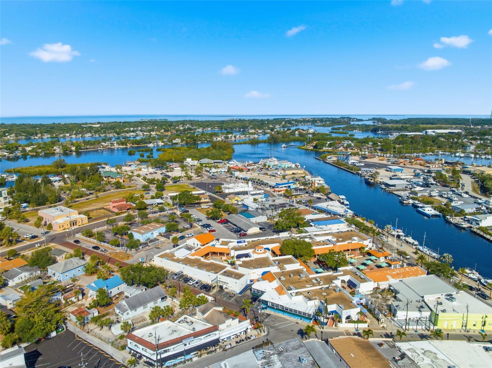 531 ATHENS ST, TARPON SPRINGS, FL, 34689