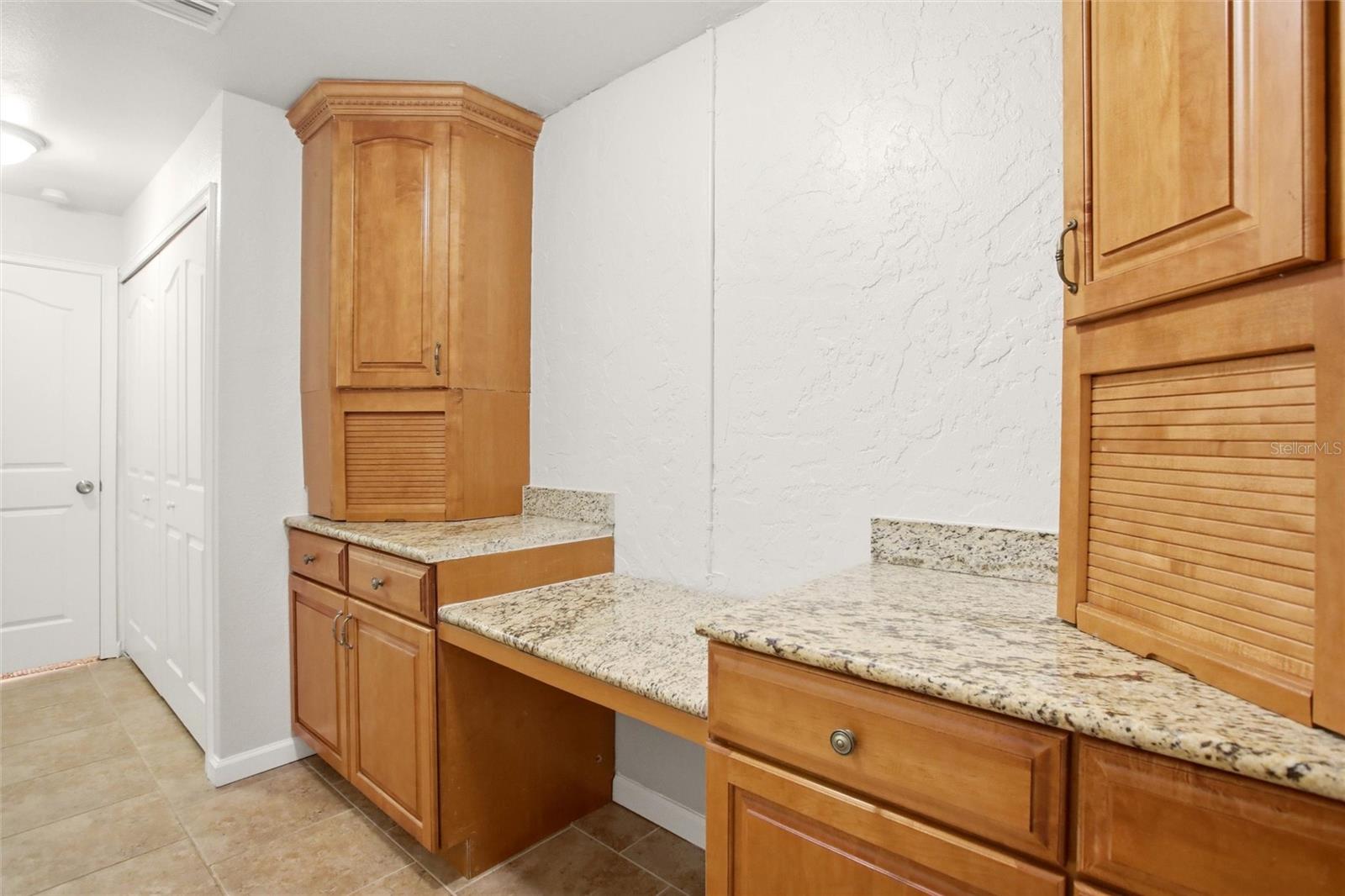 4107 MICHEL TREE ST, PORT CHARLOTTE, FL, 33948