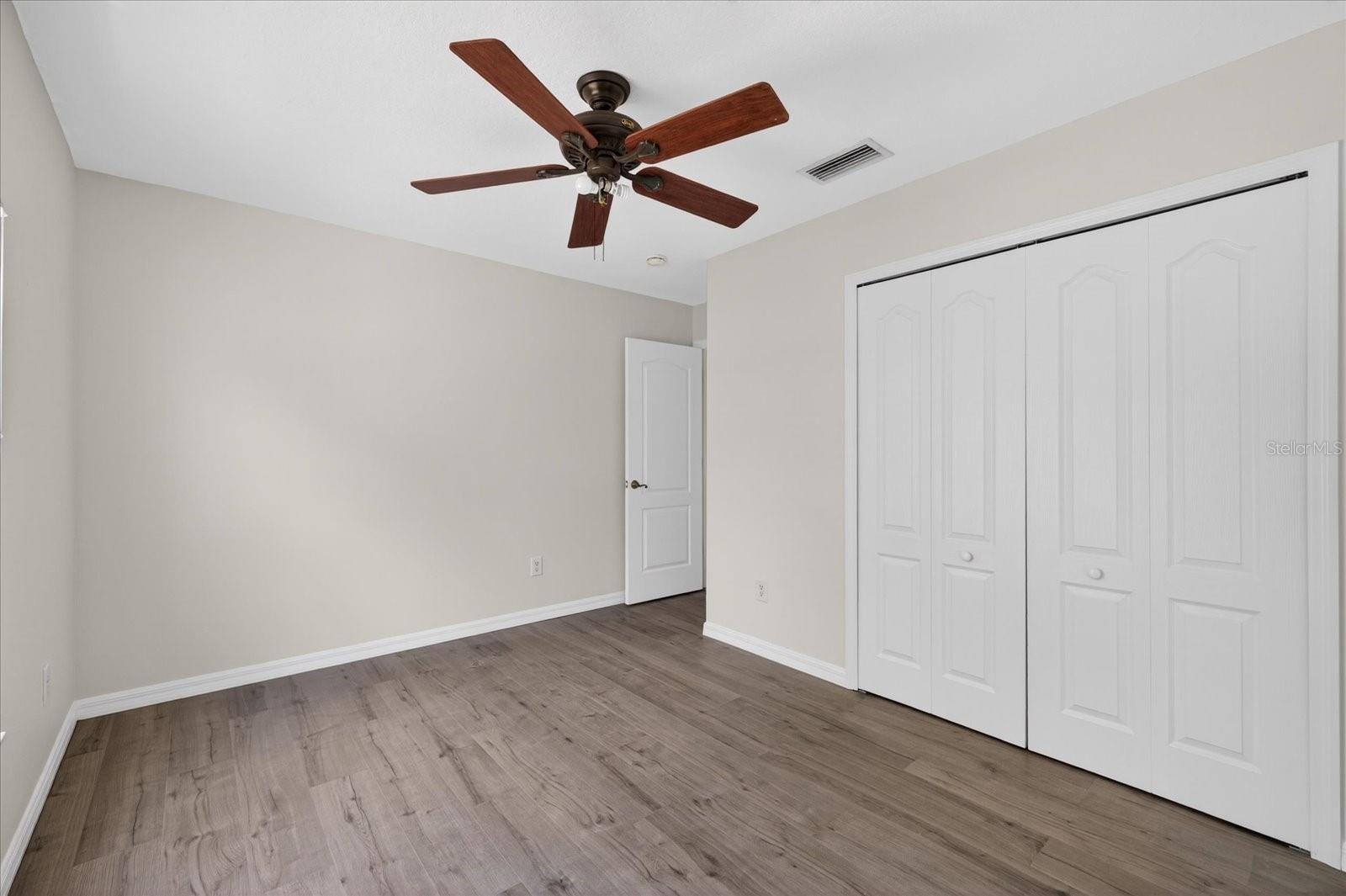 8405 CANTERBURY LAKE BLVD, TAMPA, FL, 33619