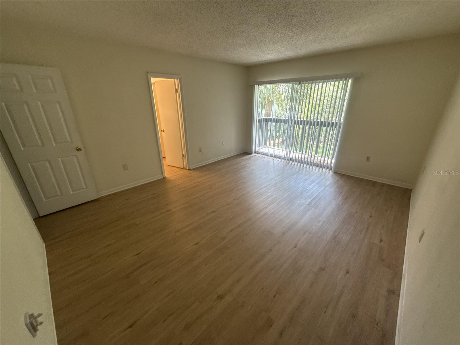 4401 S SEMORAN BLVD #1, ORLANDO, FL, 32822