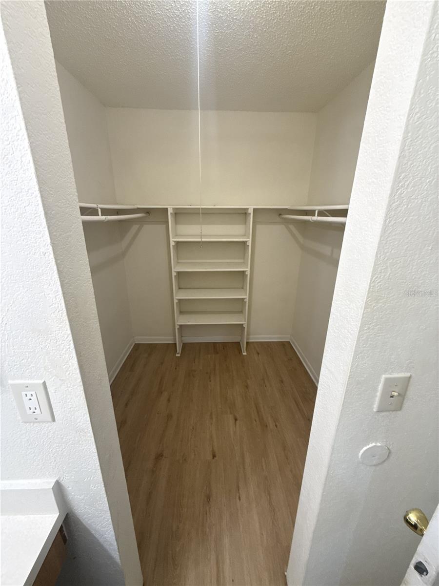 4401 S SEMORAN BLVD #1, ORLANDO, FL, 32822