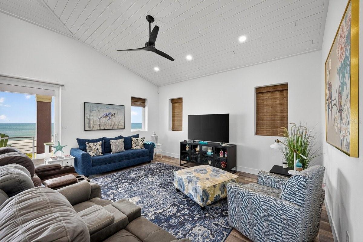 2112 S OCEANSHORE BLVD, FLAGLER BEACH, FL, 32136