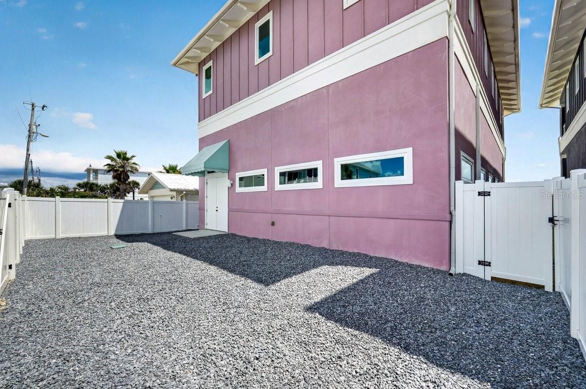 2112 S OCEANSHORE BLVD, FLAGLER BEACH, FL, 32136
