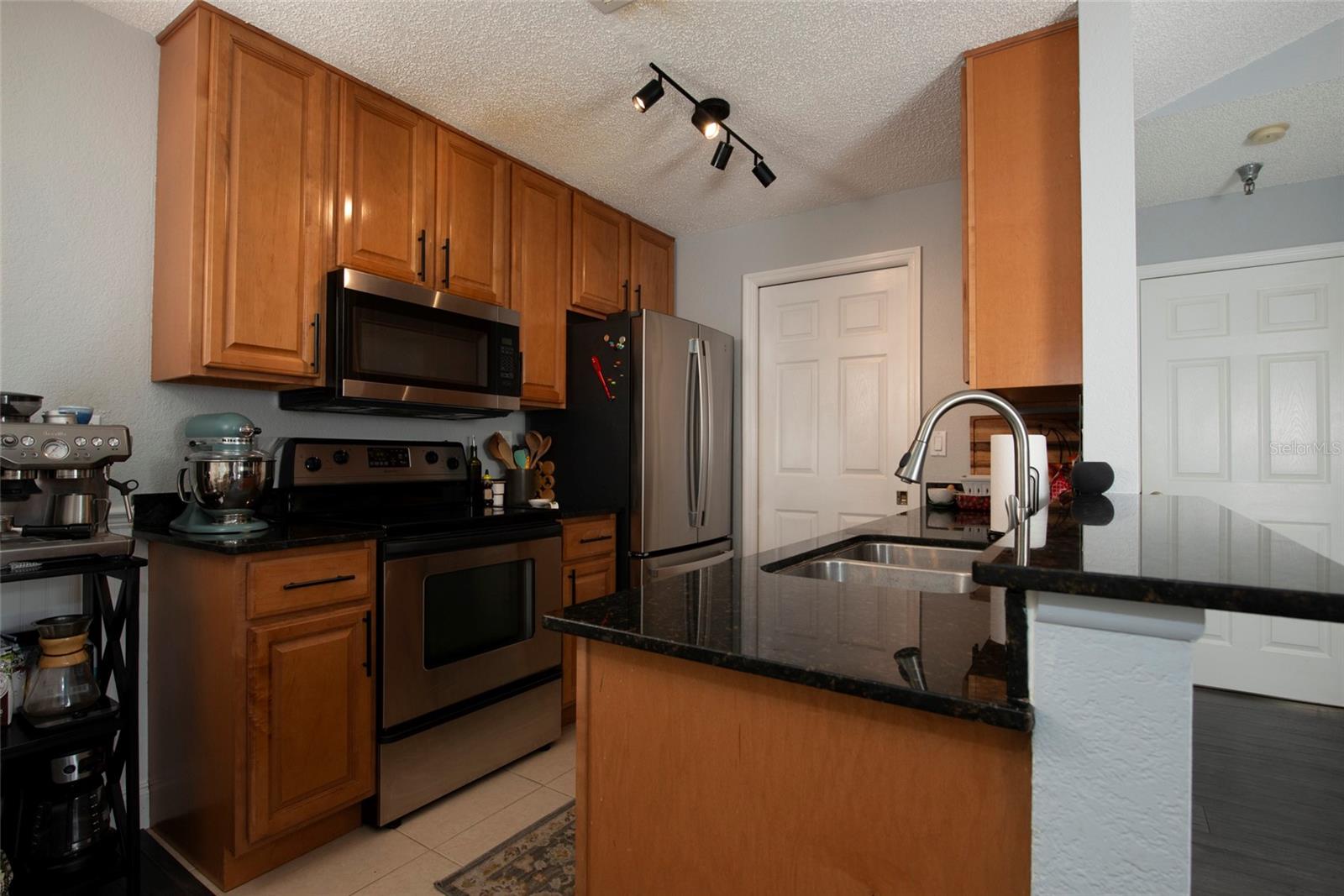 10263 GANDY BLVD N #2202, ST PETERSBURG, FL, 33702