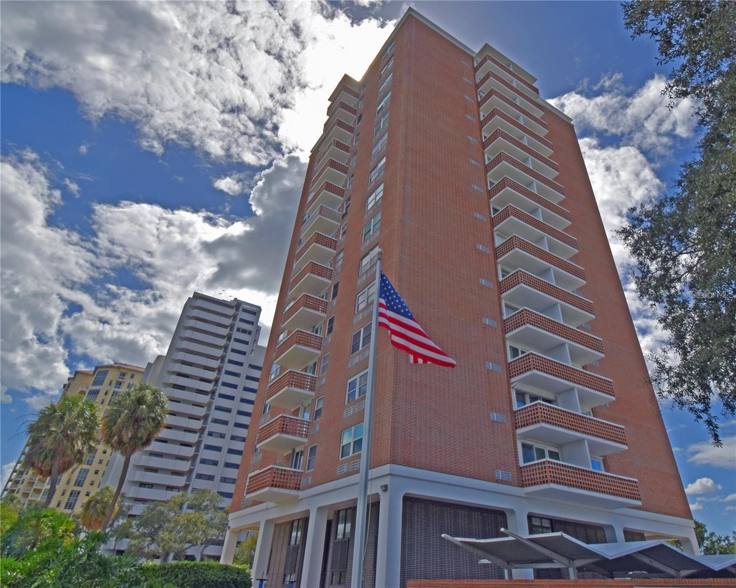 4015 BAYSHORE BLVD #17F, TAMPA, FL, 33611
