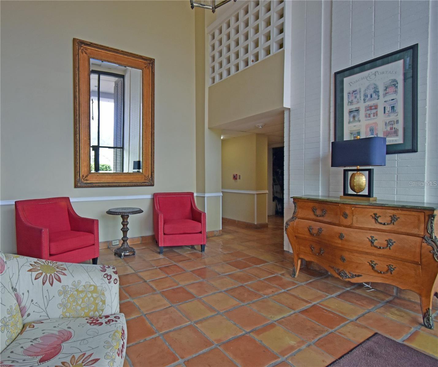 4015 BAYSHORE BLVD #17F, TAMPA, FL, 33611