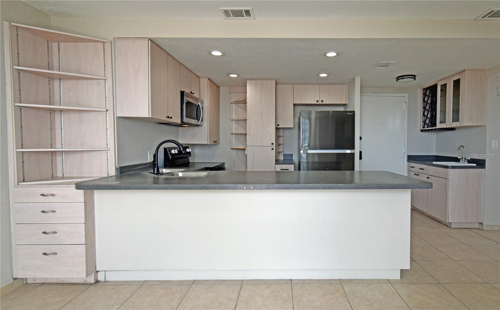 4015 BAYSHORE BLVD #17F, TAMPA, FL, 33611