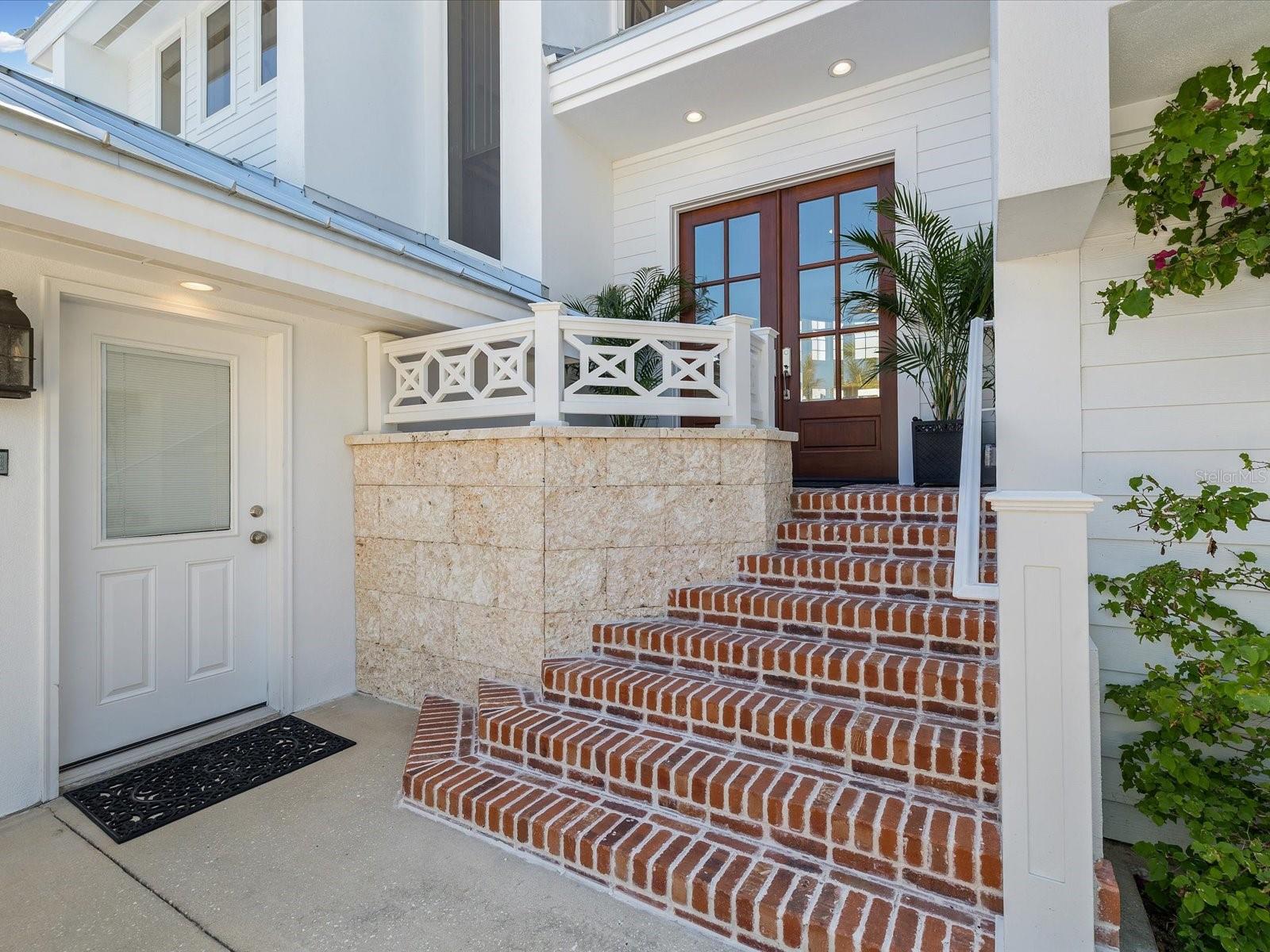 433 ST ANDREWS DR, BELLEAIR, FL, 33756