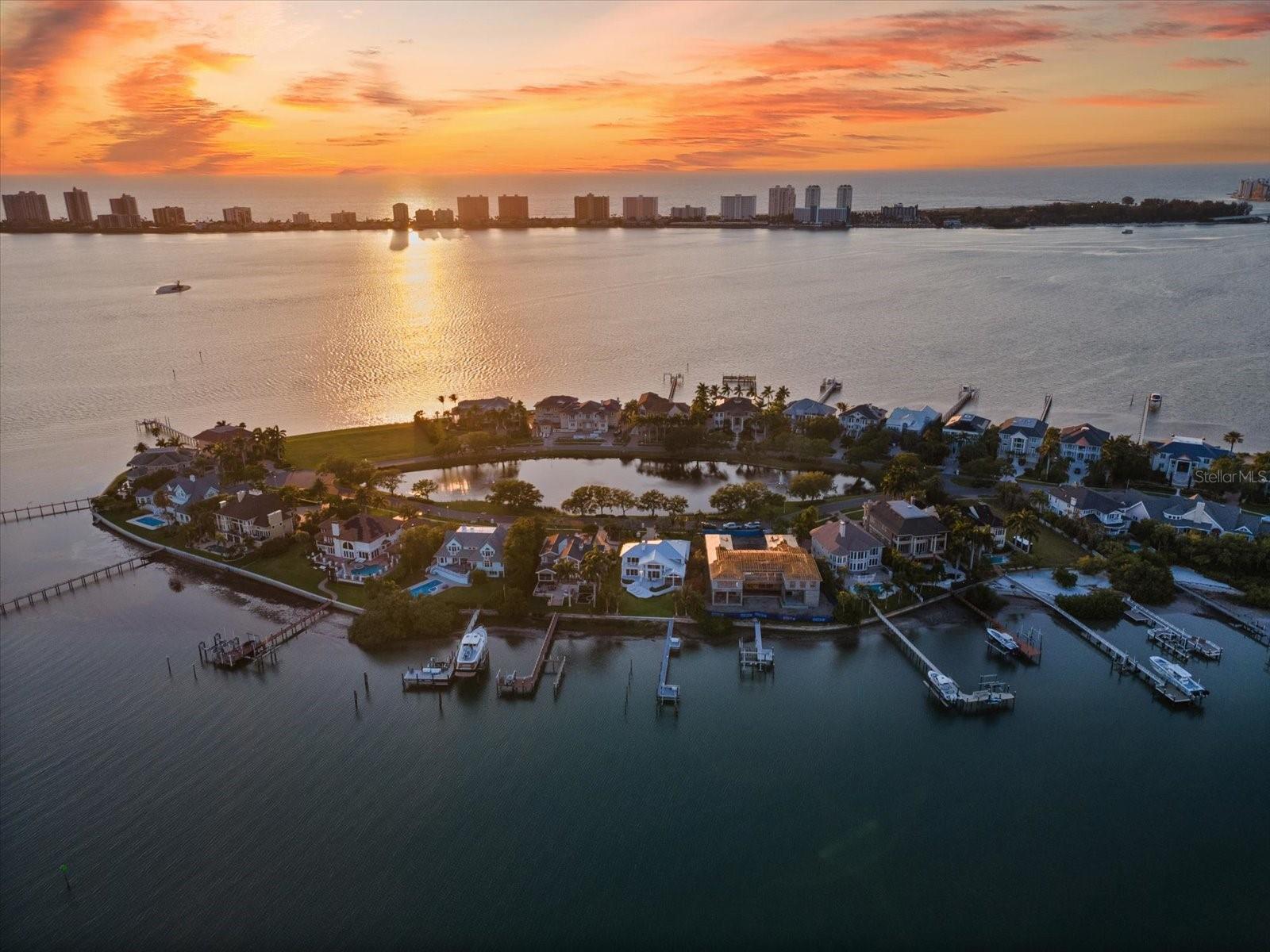 433 ST ANDREWS DR, BELLEAIR, FL, 33756
