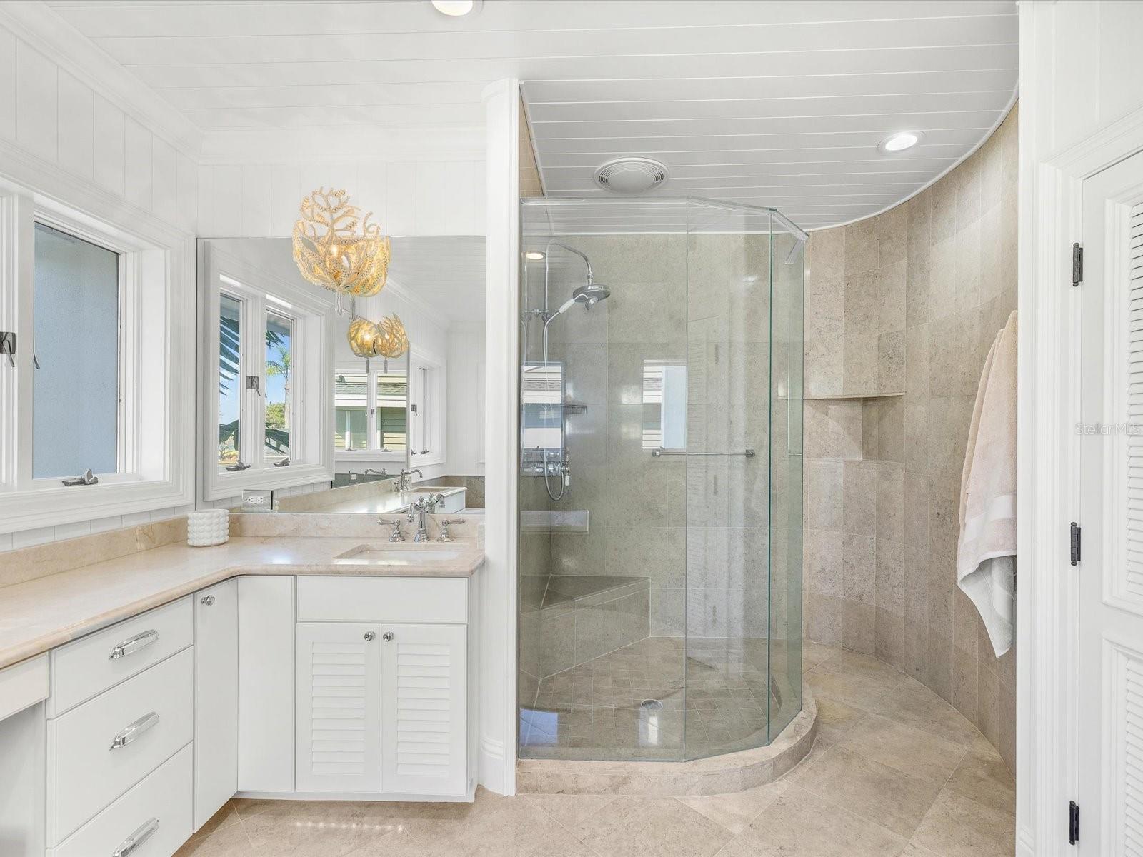 433 ST ANDREWS DR, BELLEAIR, FL, 33756