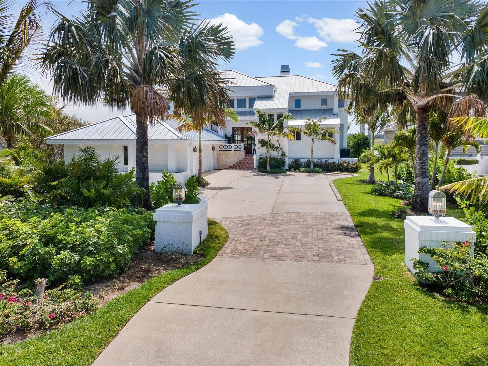 433 ST ANDREWS DR, BELLEAIR, FL, 33756