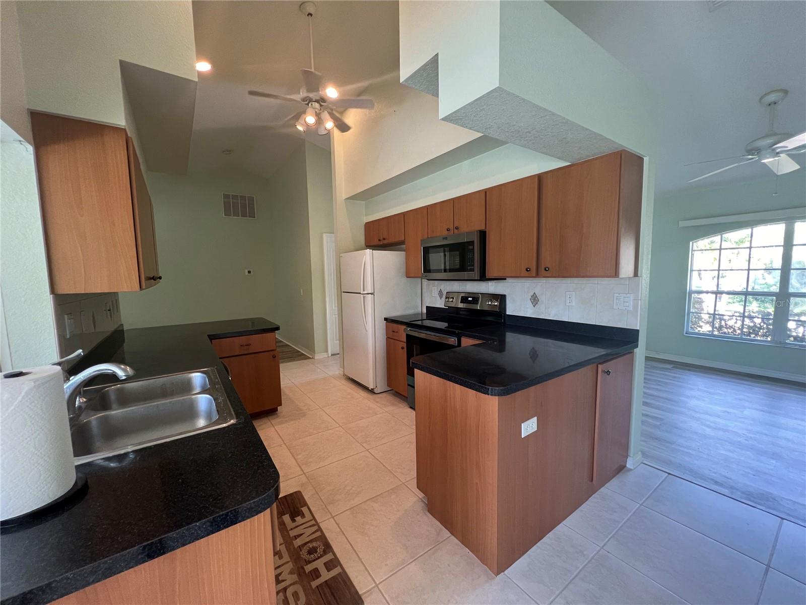 285 MILLPORT ST NW, PORT CHARLOTTE, FL, 33948