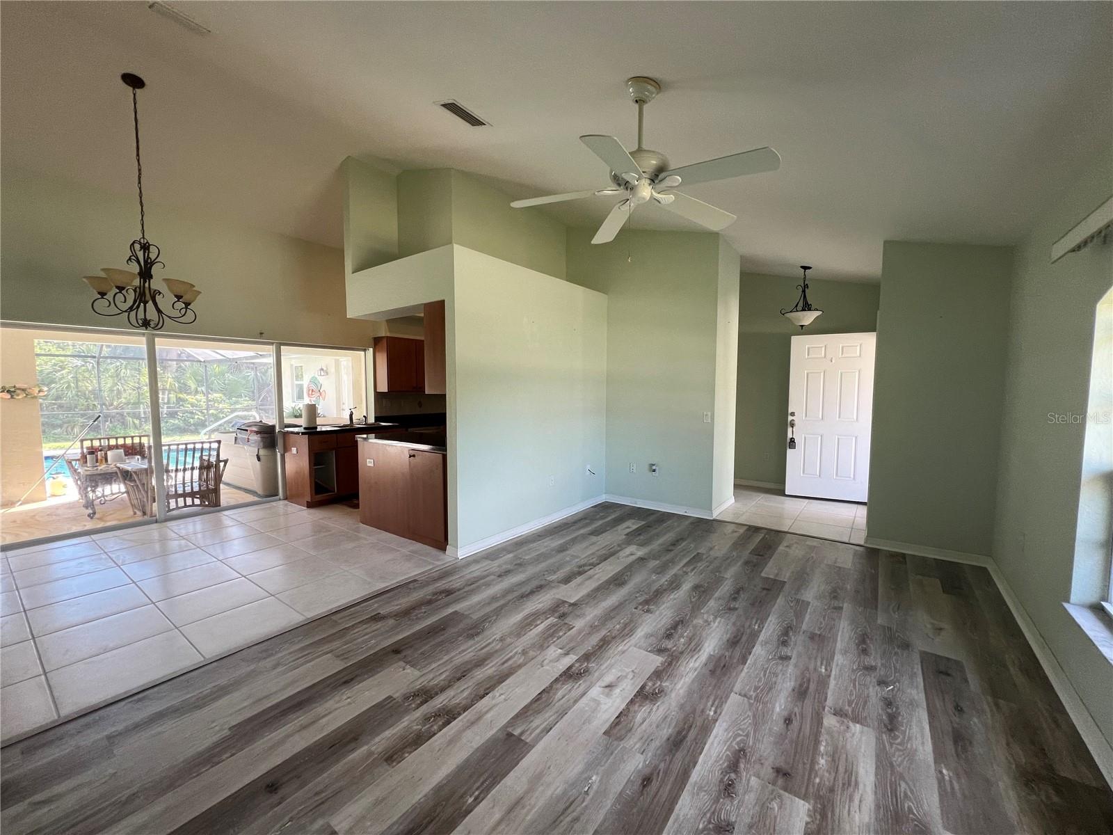 285 MILLPORT ST NW, PORT CHARLOTTE, FL, 33948