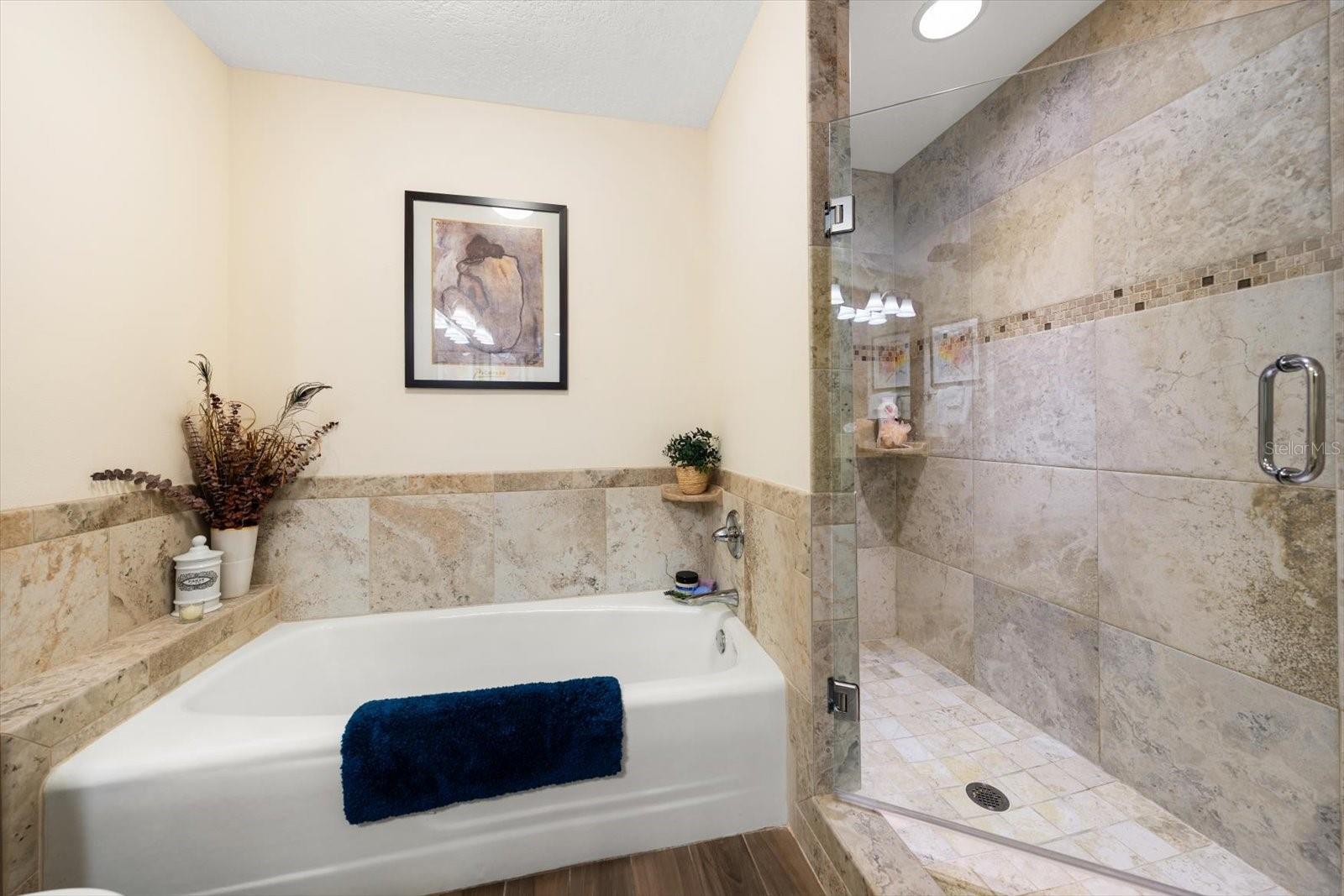 13300 INDIAN ROCKS RD #201, LARGO, FL, 33774