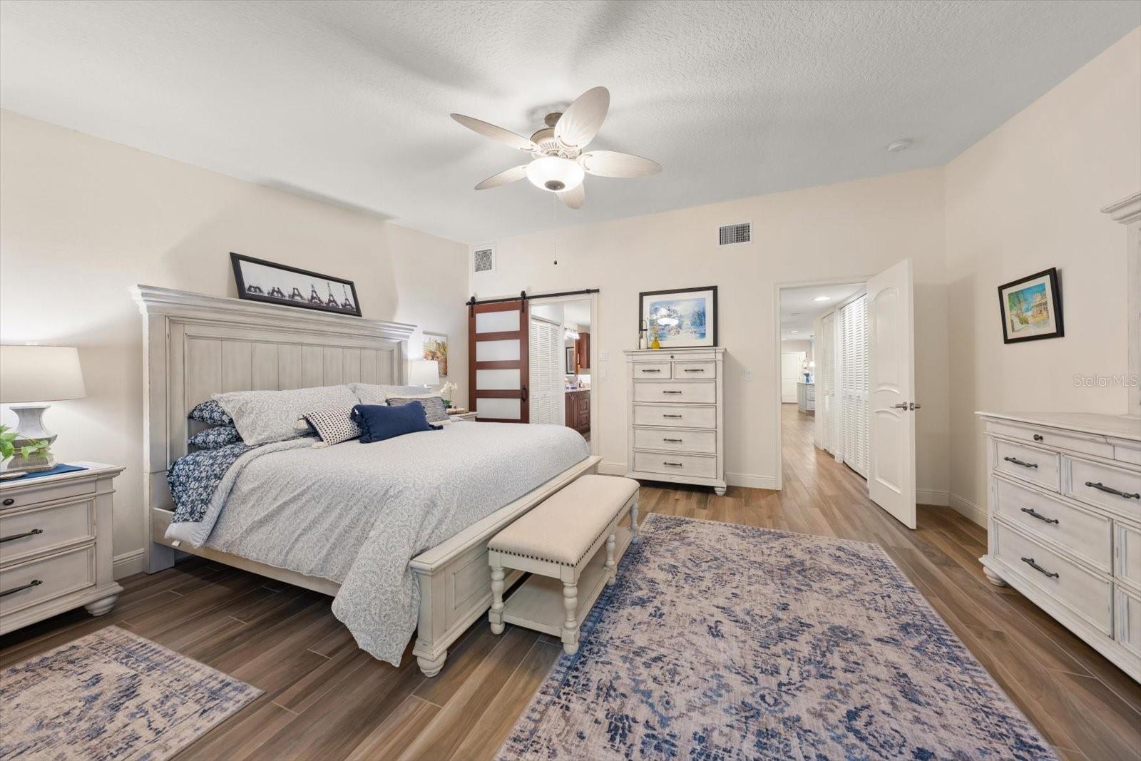 13300 INDIAN ROCKS RD #201, LARGO, FL, 33774