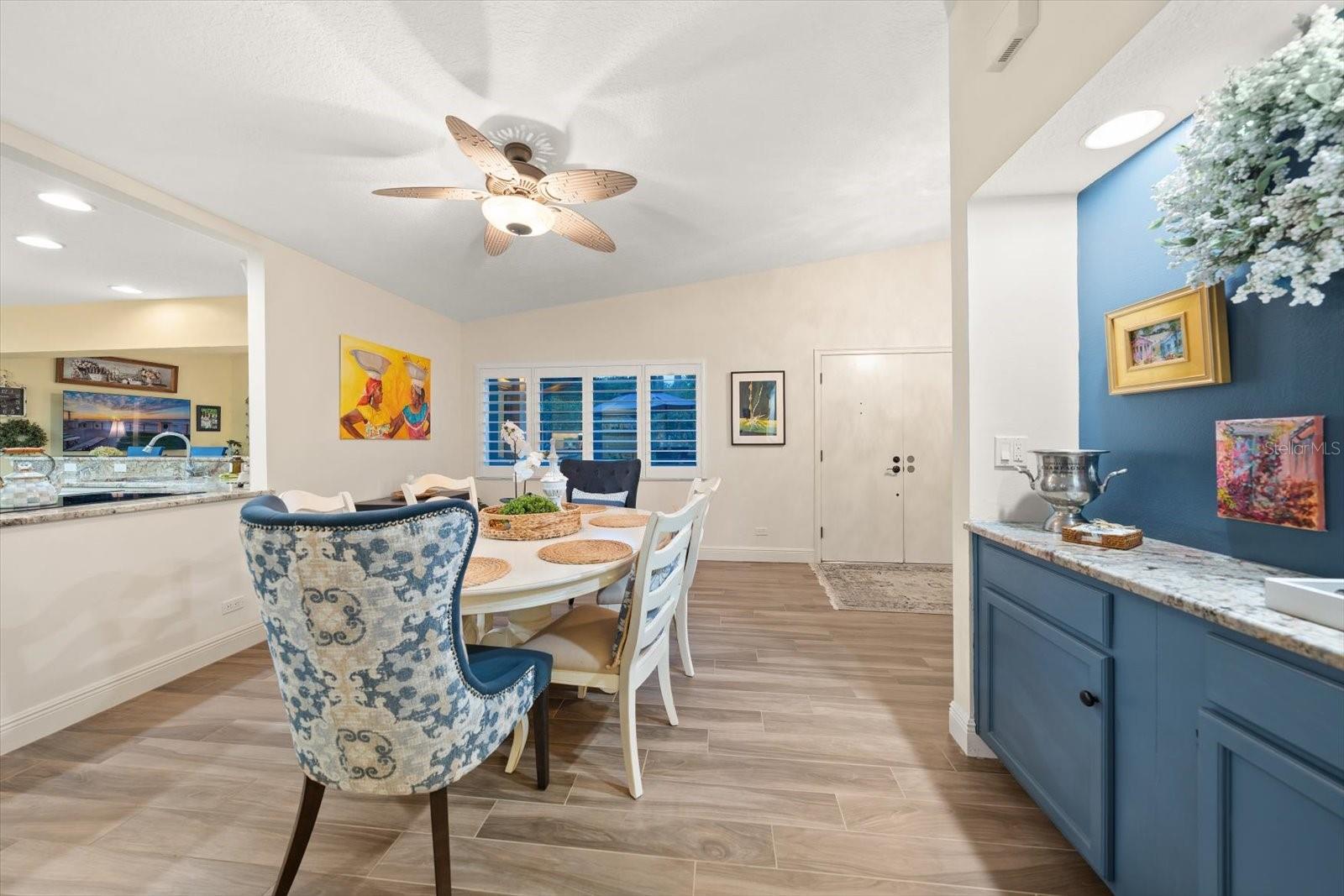 13300 INDIAN ROCKS RD #201, LARGO, FL, 33774